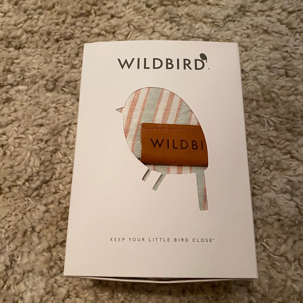 NIB WildBird Berylline sling